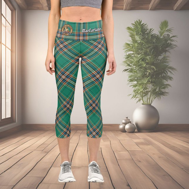 Clan MacFarlane Ancient Hunting Tartan Capri Leggings (Von Creator hochgeladen)