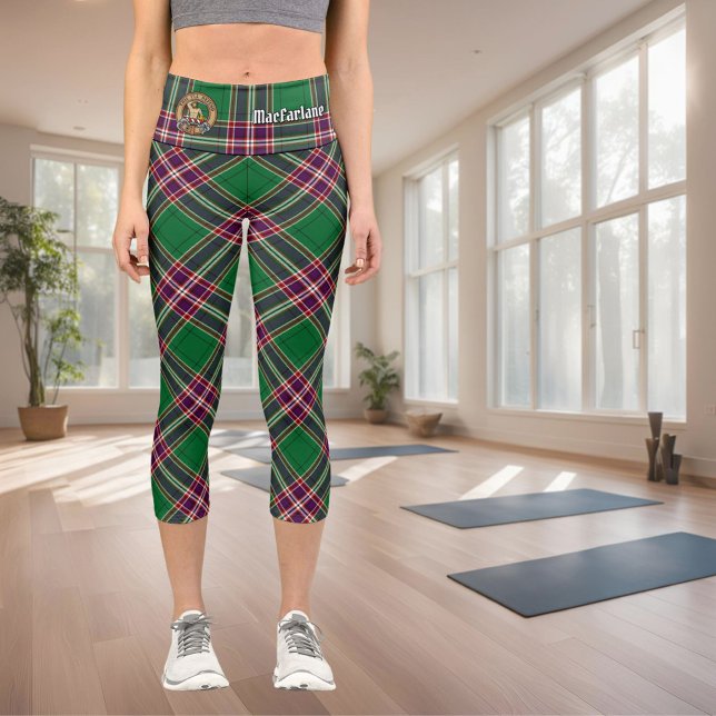 Clan MacFarlane Modern Hunting Tartan Capri Leggings (Von Creator hochgeladen)