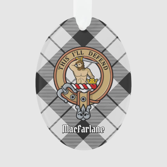 Clan MacFarlane Wappen über Schwarz-Weiß-Tartan Ornament (Vorderseite)
