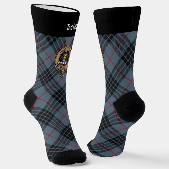 Clan MacKay Wappen über Blue Tartan Socken (Gewinkelt)