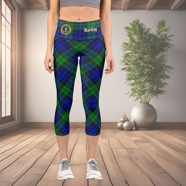 Clan MacKay Wappen über Tartan Capri Leggings (Von Creator hochgeladen)