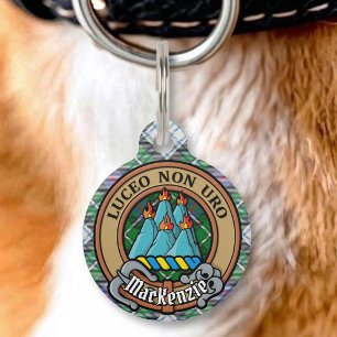 Clan MacKenzie Wappen über Dress Tartan Haustiermarke