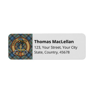 Clan MacLellan Wappen über altem Tartan