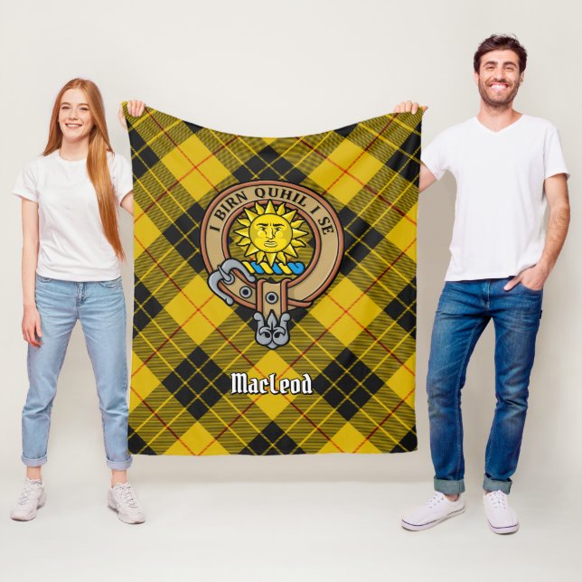 Clan MacLeod von Lewis Wappen über Tartan Fleecedecke (Beispiel)