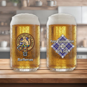 Clan MacPherson Crest sur la robe bleue Tartan