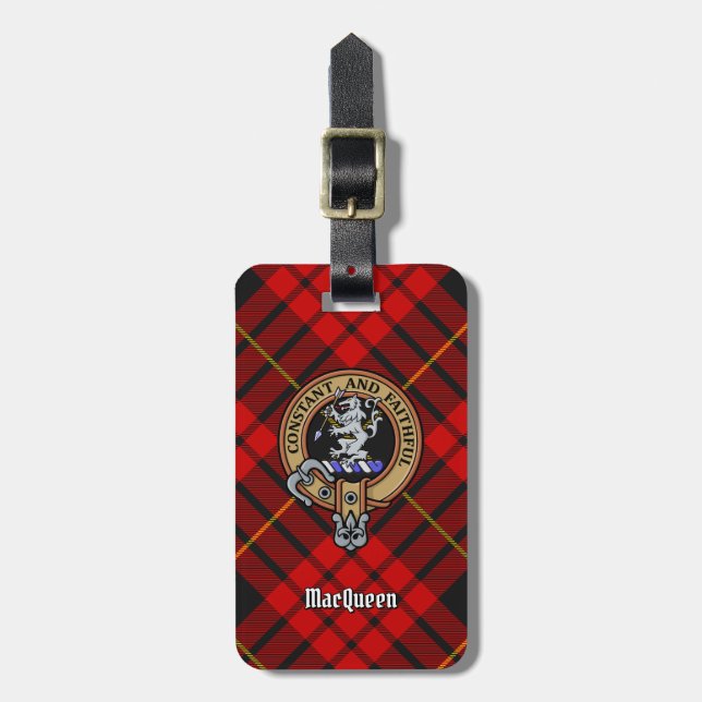 Clan MacQueen Crest über Tartan Gepäckanhänger (Vorderseite vertikal)