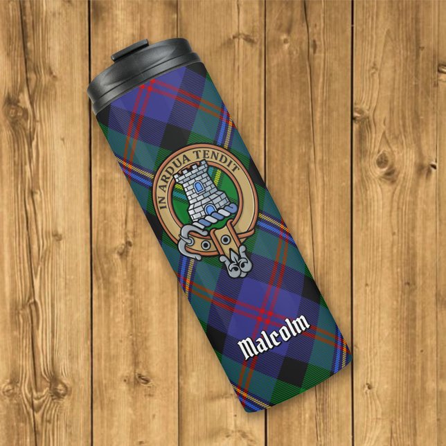 Clan Malcolm-Wappen über Tartan Thermosbecher (Von Creator hochgeladen)