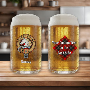 Clan Ramsay Crest sur Red Tartan