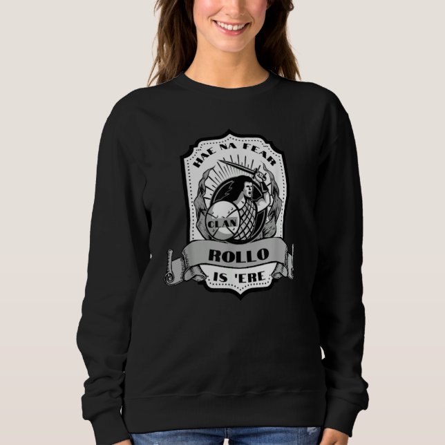 Clan Rollo Swordsman Scottish Badge Highland Games Sweatshirt (Vorderseite)