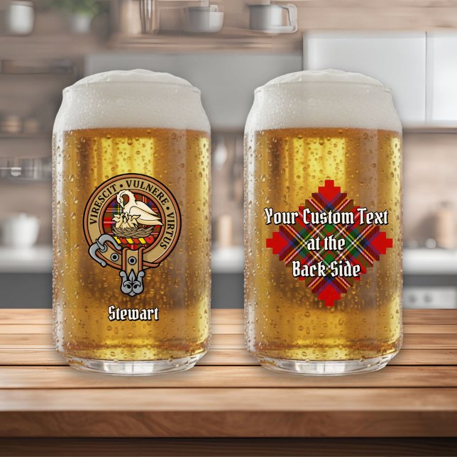 Clan Stewart Wappen über Royal Tartan Dosenglas (Von Creator hochgeladen)