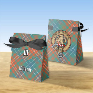 Clan Wilson Wappen über antikes Tartan Geschenkschachtel