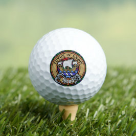 Clan Wood Wappen über Tartan Golfball