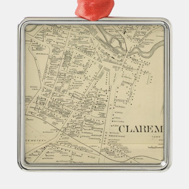 Claremont PO Silbernes Ornament (Vorne)
