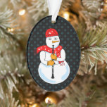 Clarinet Snowman Ornament<br><div class="desc">Ein Schneemann-Klarinettenspieler mit einem Schal aus Musiknote ist ein lustiges Weihnachtsschmuck für Holzblasmusiker, Schulmusiklehrer und Schüler in der Konzert- und Marschband.</div>