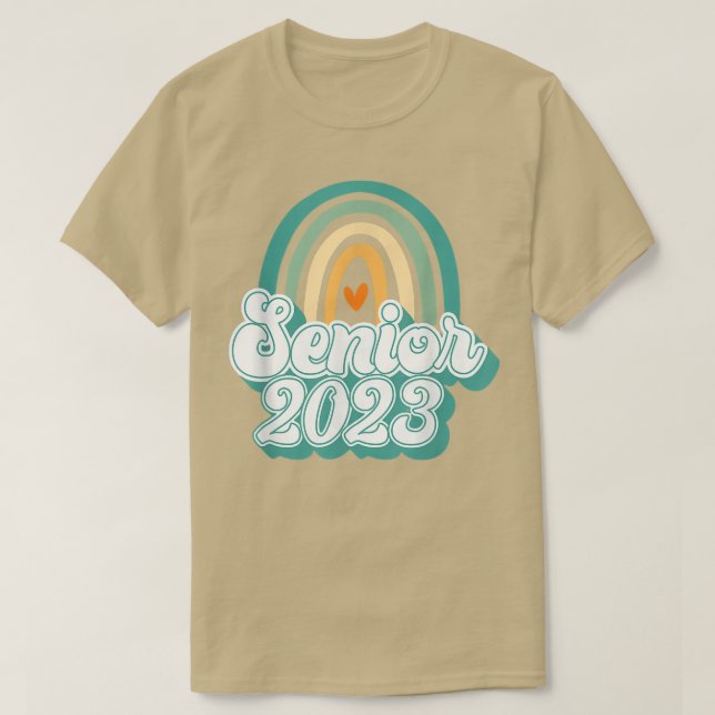 Class 2023 Future Senior Retro Rainbow - Over It!  T-Shirt (Design vorne)