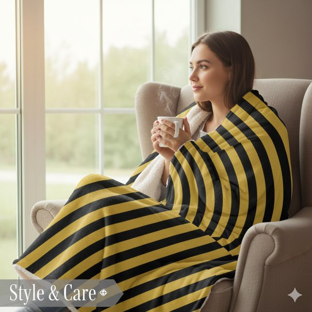 Classic Black and Metallic Gold Striped Sherpadecke (Classic Black and Metallic Gold Striped Sherpa Blanket)