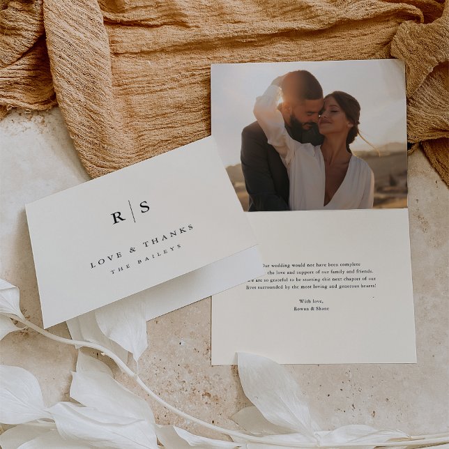 Classic Black & Ecru Monogram Wedding Foto Dankeskarte (Von Creator hochgeladen)