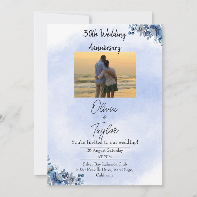 Classic Blue Floral Wedding Anniversary Invitation Einladung (Vorderseite)