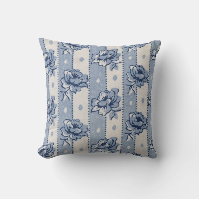 Classic Blue Ivory Floral Theme Pillow Kissen (Vorderseite)
