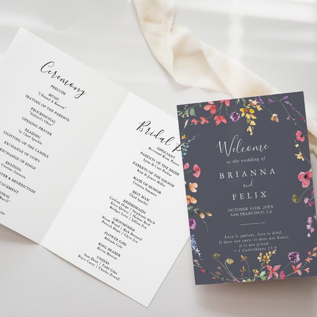 Classic Blue Wild Floral Folded Wedding Programm (Von Creator hochgeladen)