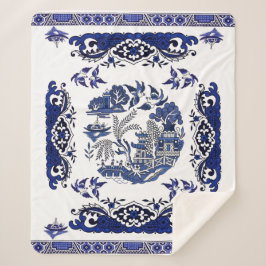 Classic Blue Willow Design Sherpadecke