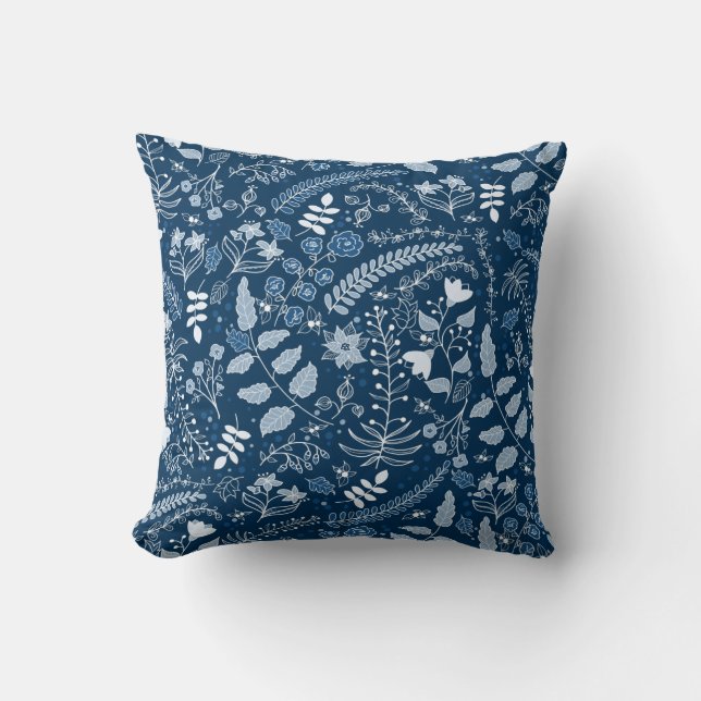 Classic Blues Hues | Boho Floral Kissen (Vorderseite)