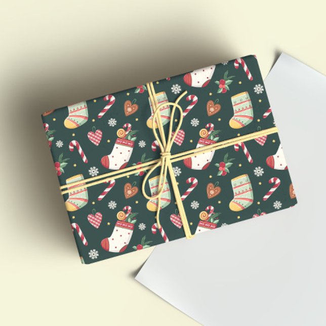Classic Christmas Stockings Wrapping Paper Geschenkpapier (Von Creator hochgeladen)