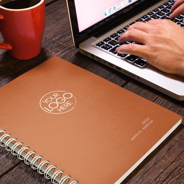 Classic Dark Citrouille Orange Moderne Logo hebdom (Créateur téléchargé)