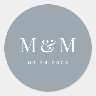 Classic Dusty Blue Monogram Typography Wedding Runder Aufkleber