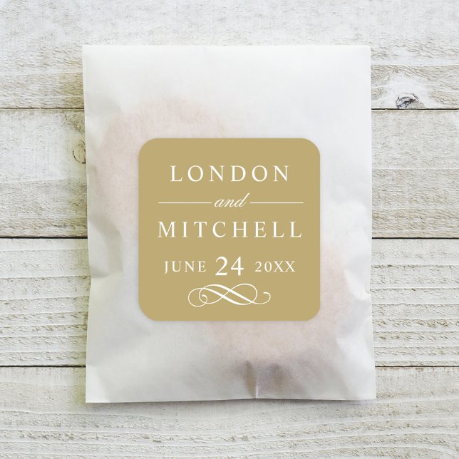 Classic Elegant Antique Gold Wedding Monogram Quadratischer Aufkleber (Von Creator hochgeladen)