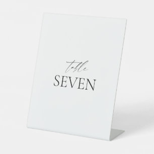 Classic Elegant Schwarz-weiß Wedding Tischnummer P Sockelschild