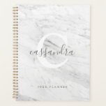 Classic Elegant White Monogram Marble Texture Planer<br><div class="desc">Klassischer eleganter weißer Monogram Texture Cover Planner für die klassische und elegante Persönlichkeit. Eine tolle Ergänzung zu Ihrem Bürobedarf, um Ihren Zeitplan so stilvoll wie möglich zu planen und zu organisieren.</div>