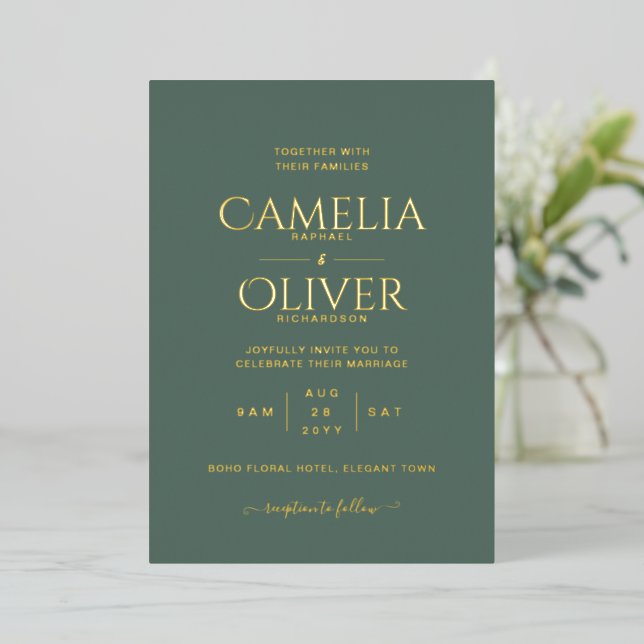 Classic GOLD FOIL Text Grün Hochzeit Elegante Foil Folieneinladung (Stehend vorne)