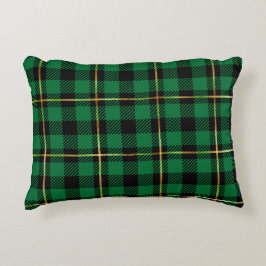 Classic Holiday Plaid – Cozy Christmas Pillow  Dekokissen