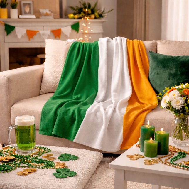 Classic Irish Tricolor Inspired  Fleecedecke (Von Creator hochgeladen)