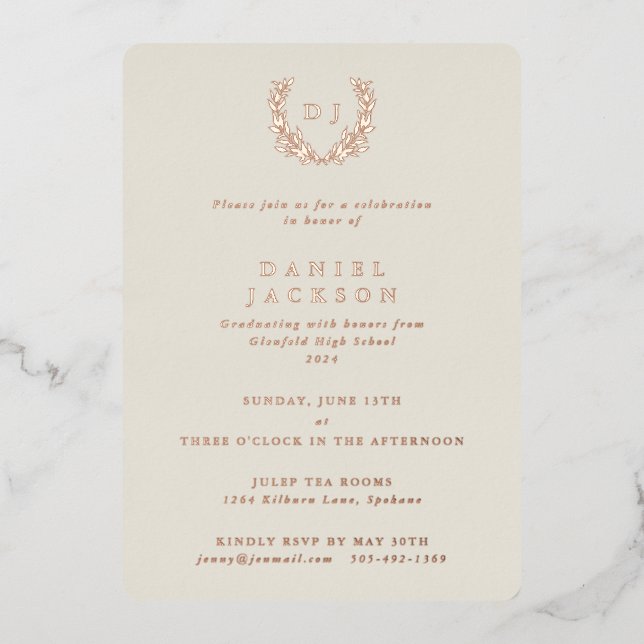 Classic Ivory Monogram + Laurel Wreath Abschluss Folieneinladung (Vorderseite)