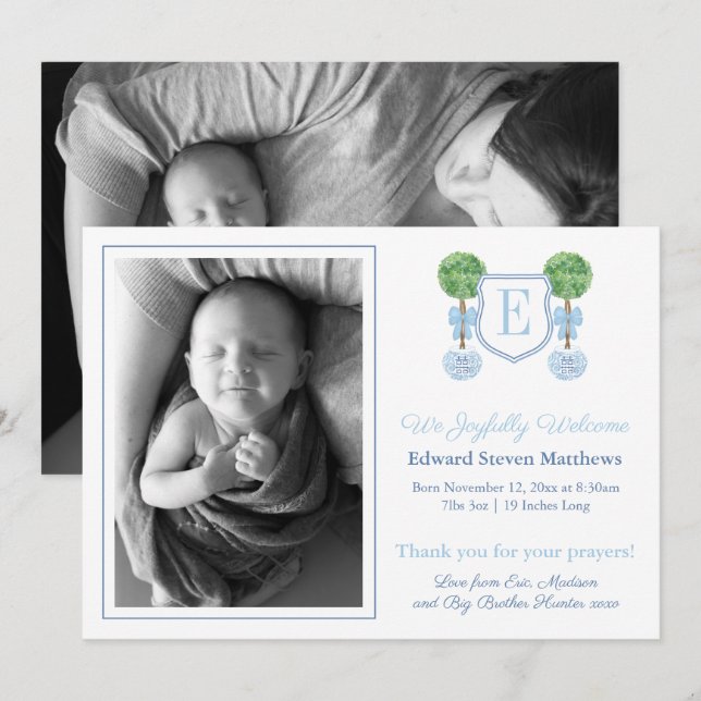 Classic Monogram Light Blue Baby Boy Picture Birth Ankündigung (Vorne/Hinten)