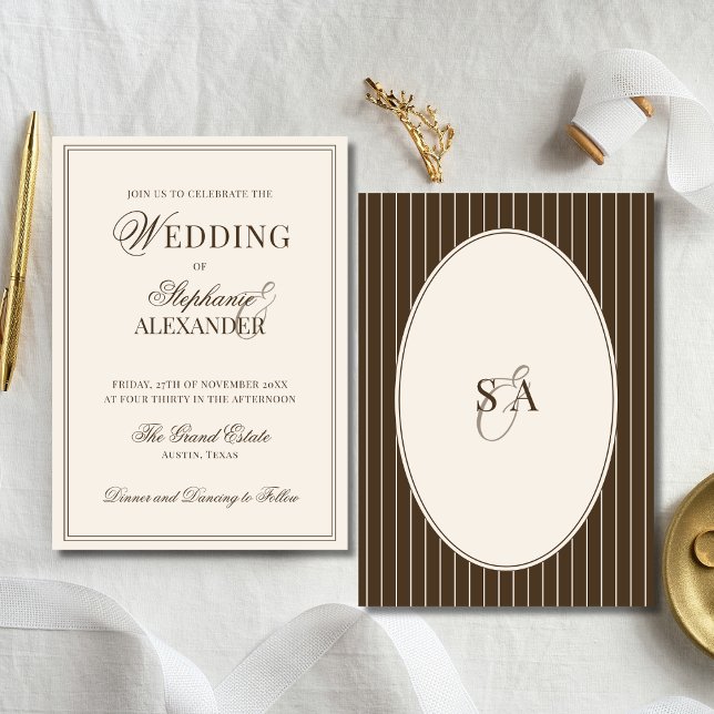 Classic Monogram Old Money Brown & Ivory Wedding Einladung (Von Creator hochgeladen)