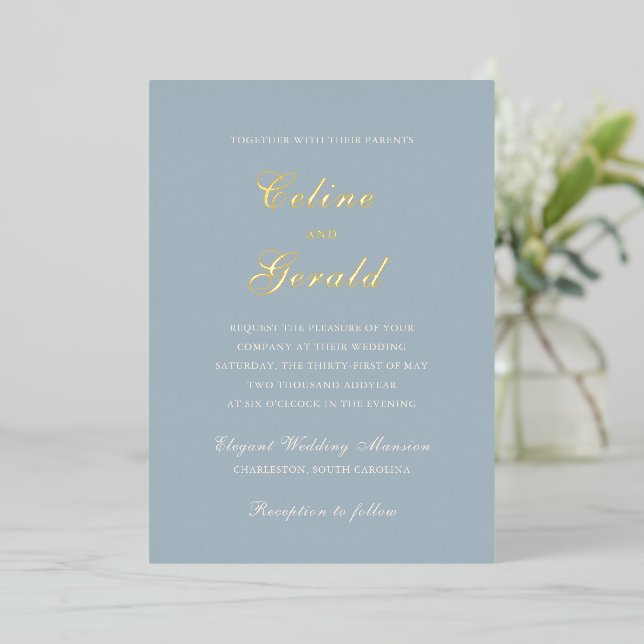 Classic Mute Blue Elegante Wedding Folieneinladung (Stehend vorne)