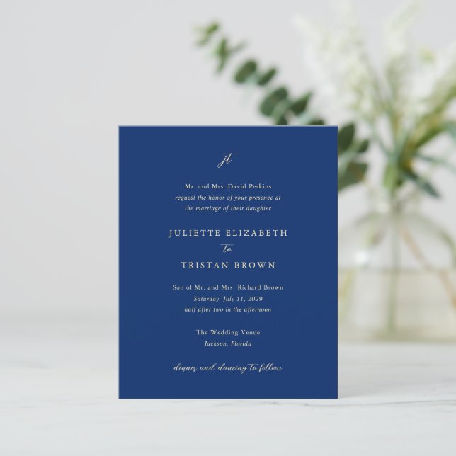 Classic Navy Blue Monogram Elegant Wedding Invite (Stehend Vorderseite)