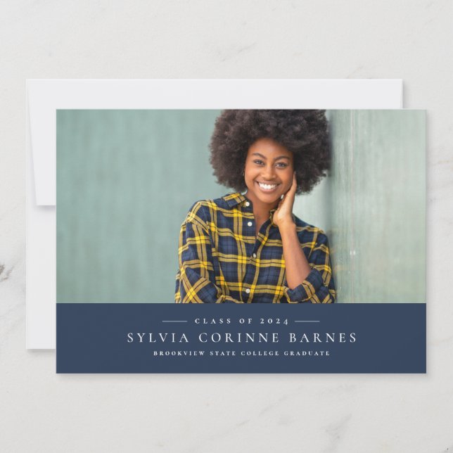 Classic navy horizontal graduation announcement (Vorderseite)