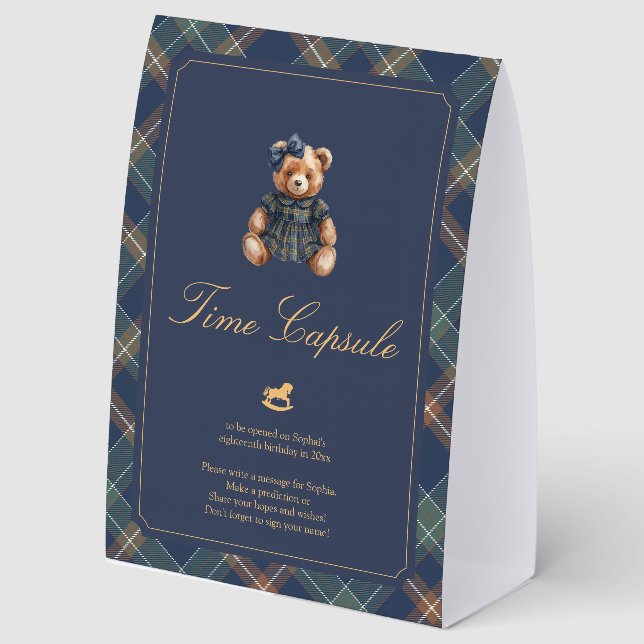 Classic Navy Plaid Teddy Bear Girl Time Capsule  Tischaufsteller (Vorderseite)