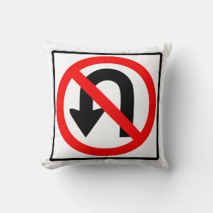 Classic No U Turn Sign Kissen