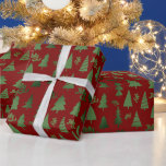 Classic Red & Green Christmas Tree Jolly Pattern Geschenkpapier<br><div class="desc">Mit diesem klassischen Weihnachtsbaum in Rot und Grün und dem "Jolly" Textmuster-Design,  das perfekt für die Urlaubssaison ist,  können Sie sich glücklich machen! Passen Sie die Hintergrundfarbe an,  indem Sie "Dieses Design bearbeiten" gestochen haben. Besuchen Sie den WRAP HAPPY Shop für weitere tolle Geschenkverpackungsdesigns!</div>