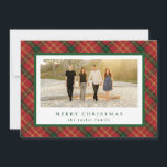 Classic Red Kariert Christmas Card Feiertagskarte<br><div class="desc">Verbringen Sie einen zeitlosen Urlaubsstil mit unserer klassischen Weihnachtskollektion in einem karierten, roten und grünen Design. Diese Designs sind perfekt geeignet, um feierlichen Beifall zu vermitteln, und rufen Wärme und Nostalgie hervor. Ideal für Karten, Einladungen und saisonale Dekoration. Personalisieren Sie jedes Objekt, um Ihren Feierlichkeiten eine gemütliche, klassische Touch hinzuzufügen....</div>