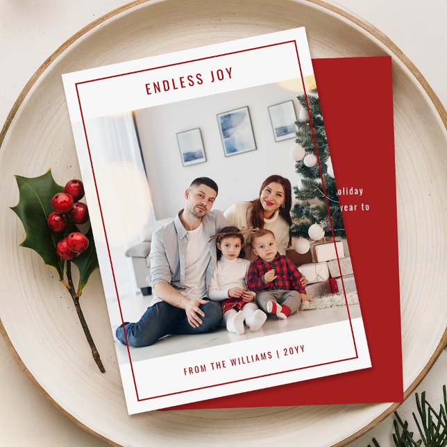 Classic Red Minimalistisch Family Foto Weihnachten (Von Creator hochgeladen)