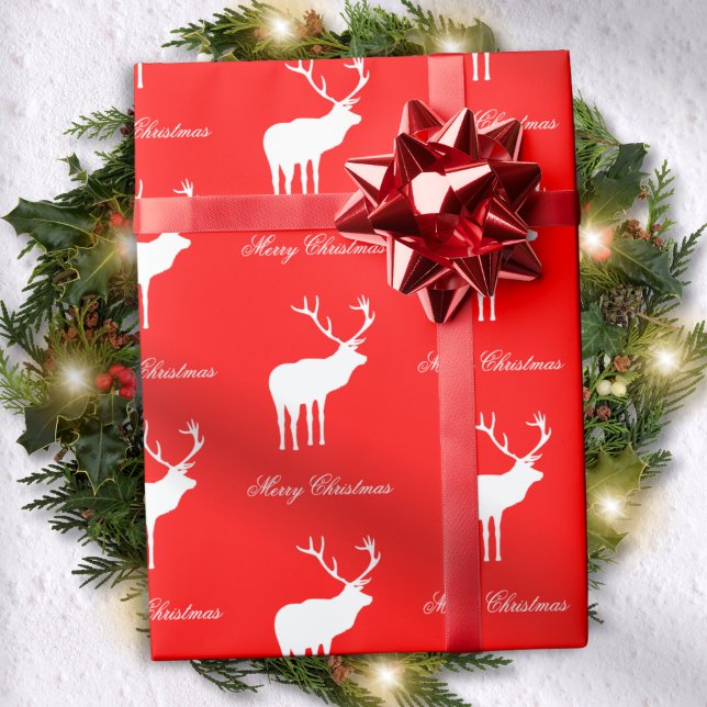 Classic Red Reindeer Elegant Christmas  Geschenkpapier (Von Creator hochgeladen)