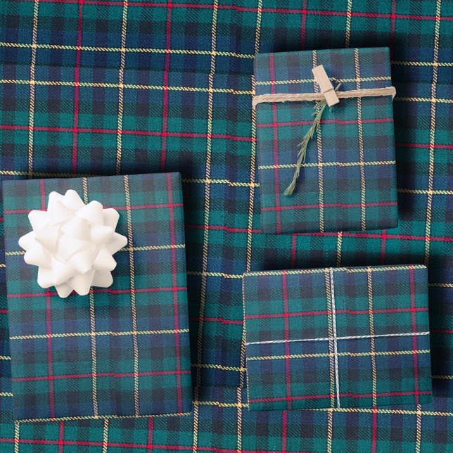 Classic Scottish Hunter Green & Navy Clan Tartan Geschenkpapier Set (Von Creator hochgeladen)