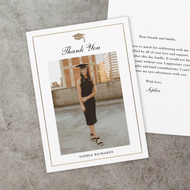 Classic Script Black and White Graduation Photo Dankeskarte (Classic script black and white graduation photo thank you cards.)