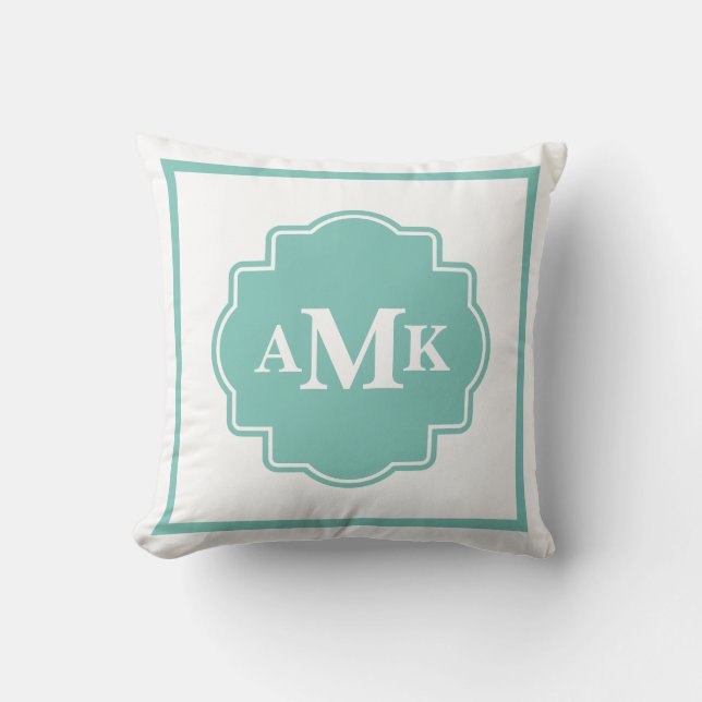 Classic Seafoam Green und White Monogram Pillow Kissen (Vorderseite)